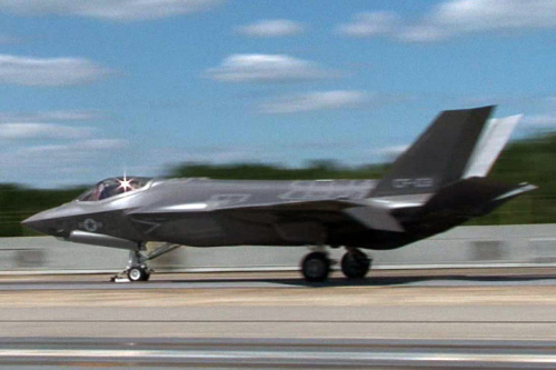 F-35��(zh��n)���C(j��)