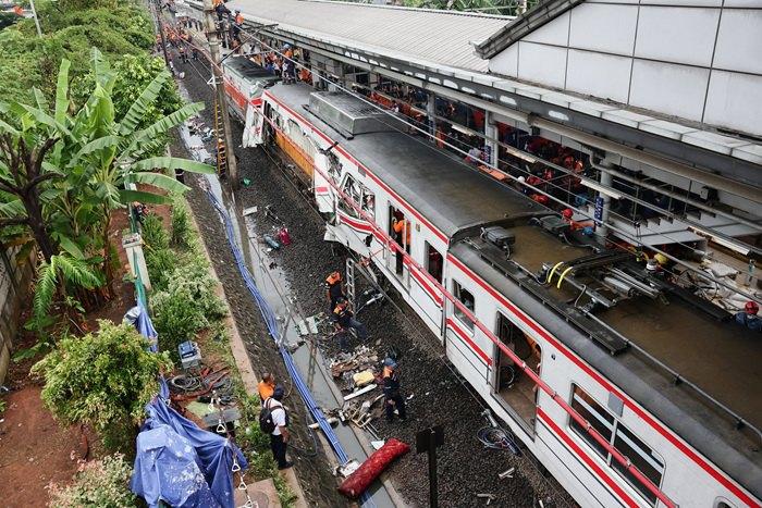印尼列車碰撞事故已致7死81傷
