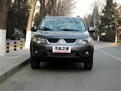 ��܇֮�� �M(j��n)������ outlander ex 2.4 �r�а�