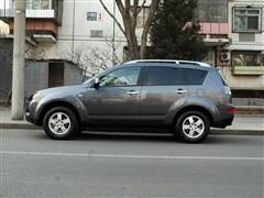 ��܇֮�� �M(j��n)������ outlander ex 2.4 �r�а�