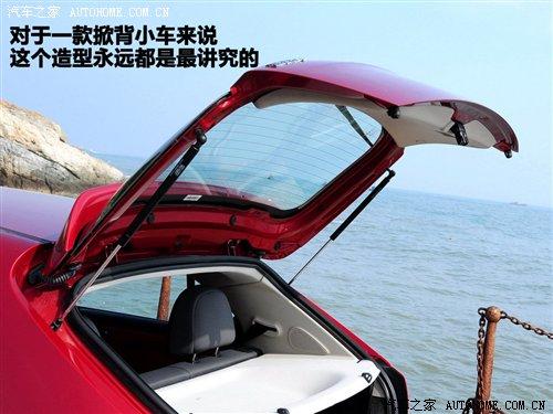 �����w�Ɏ������IСԇ1.3Lͬ��RS ��܇֮��