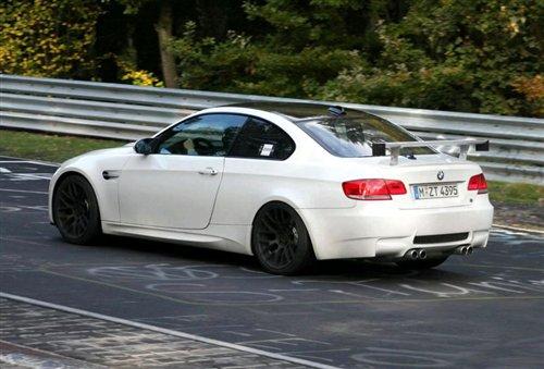 GT4��·�������ƌ��RM3��܇��ՙ���ع� ��܇֮��