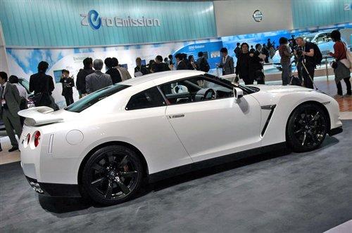 ��̎����(j��) 2010��GT-R�|��܇չ��ʽ�l(f��)�� ��܇֮��