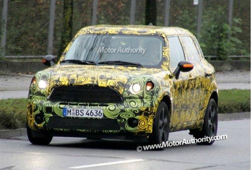 ����С��SUV MINI Countryman·ԇ�ع� ��܇֮��