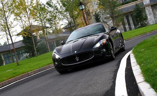 ��ħ�����ԇ�{��ɯ����GranTurismo S ��܇֮��