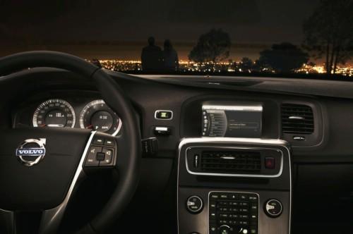 �����ķN��(d��ng)�� ȫ���֠���S60��ʽ�l(f��)��