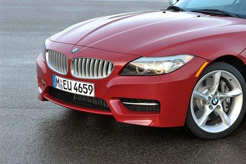 ����M����M ԇ�{2011��Z4 sDrive35is ��܇֮��